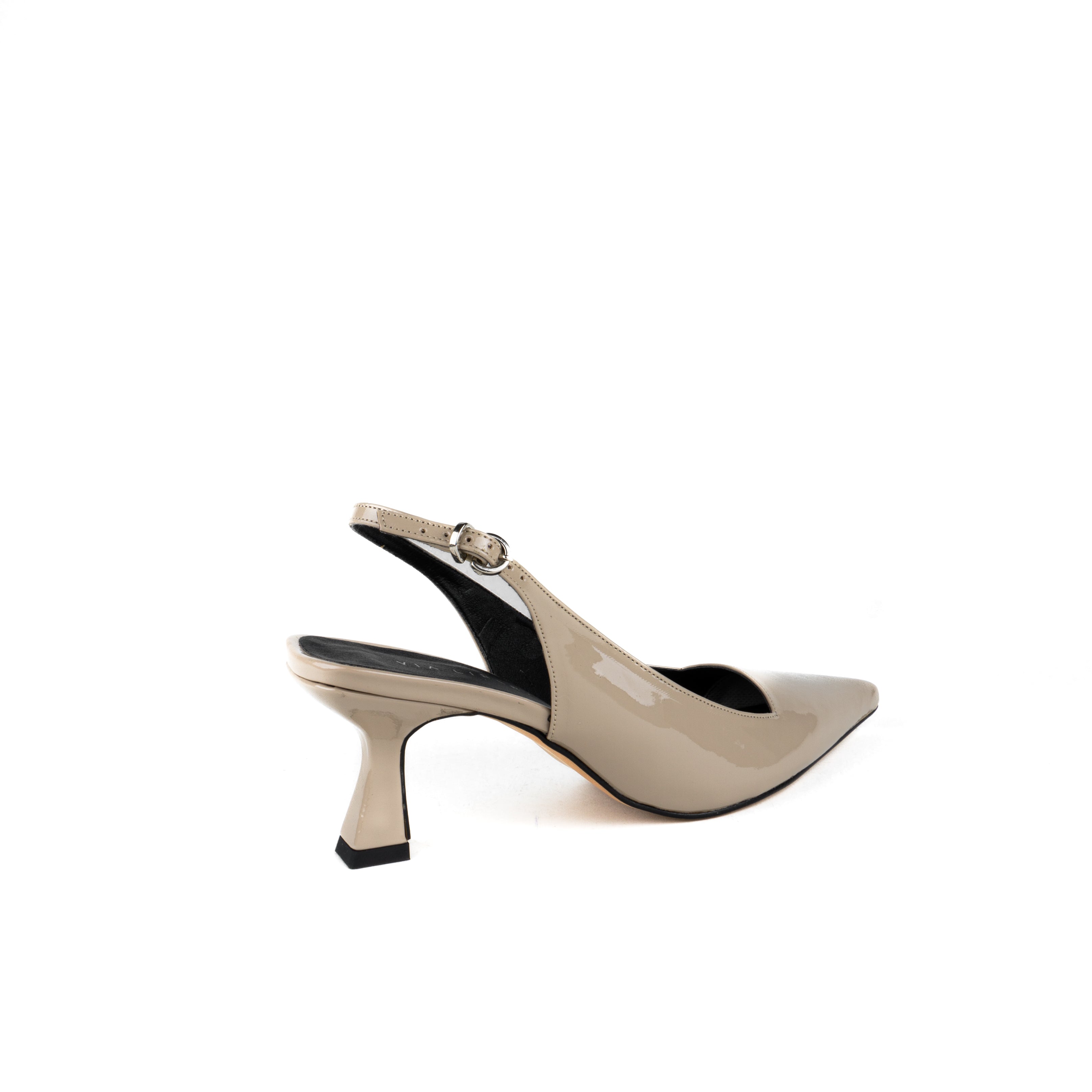 Zapatilla JANINE charol beige